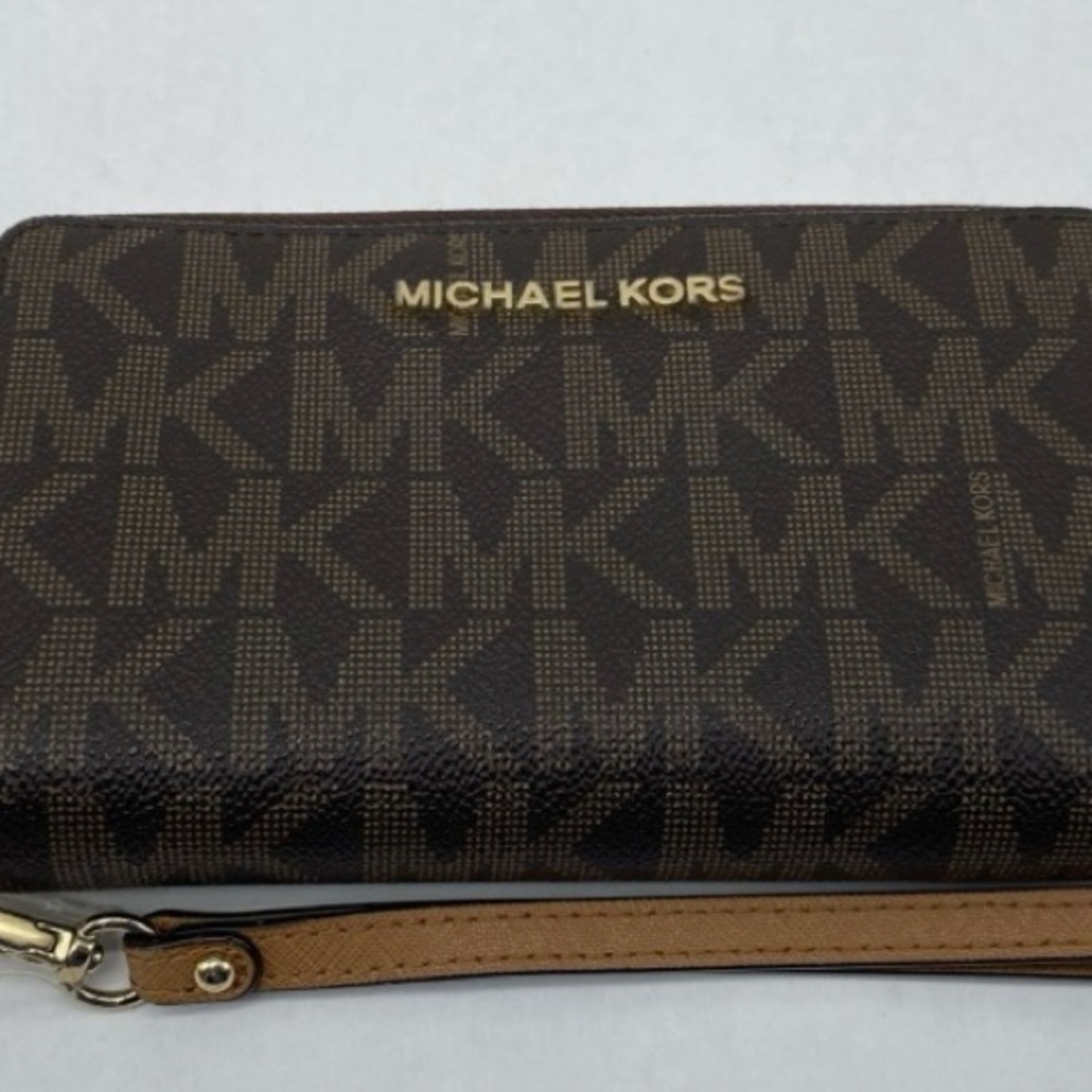 Michael kors brown wallet wristlet